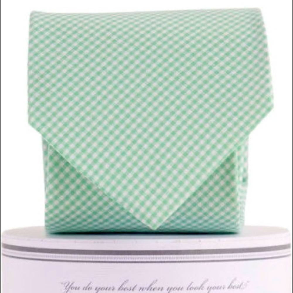 NEW Collared Greens Barbaro Necktie